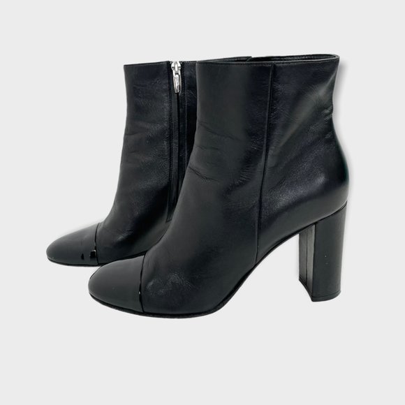 Gianvito Rossi Black Leather Patent Cap Toe Ankle Boots‎ - Picture 3 of 12